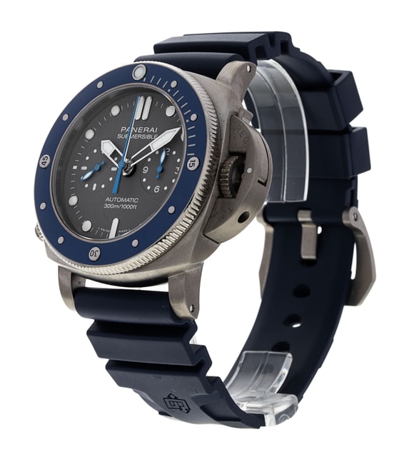 Panerai Submersible PAM00982 Image 2